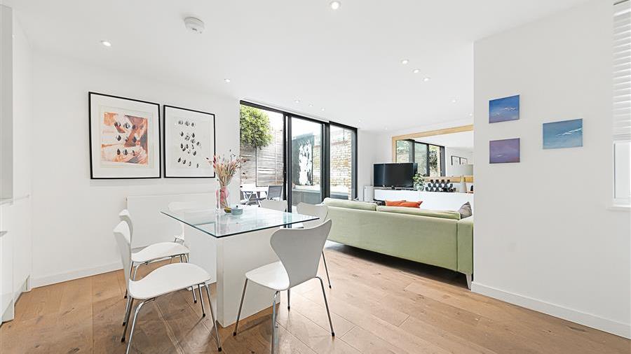Kitchen/Family Room