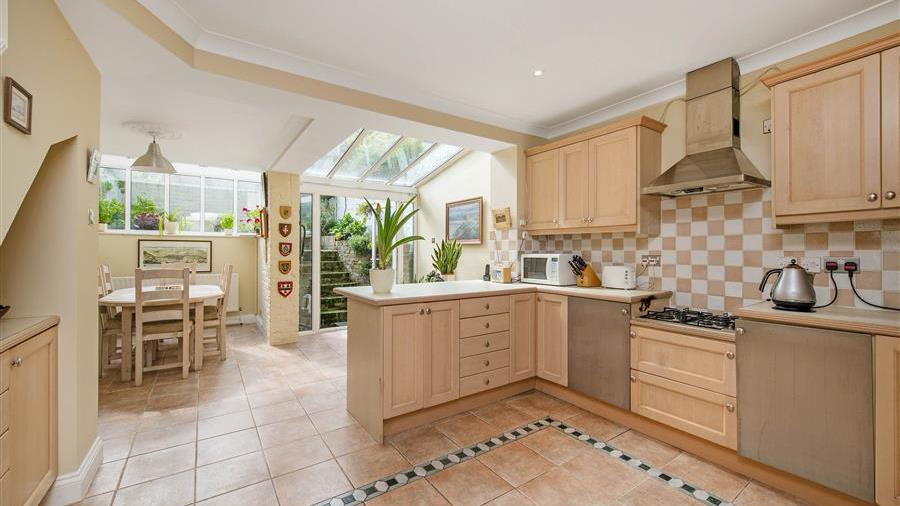 Kitchen/Dining Room