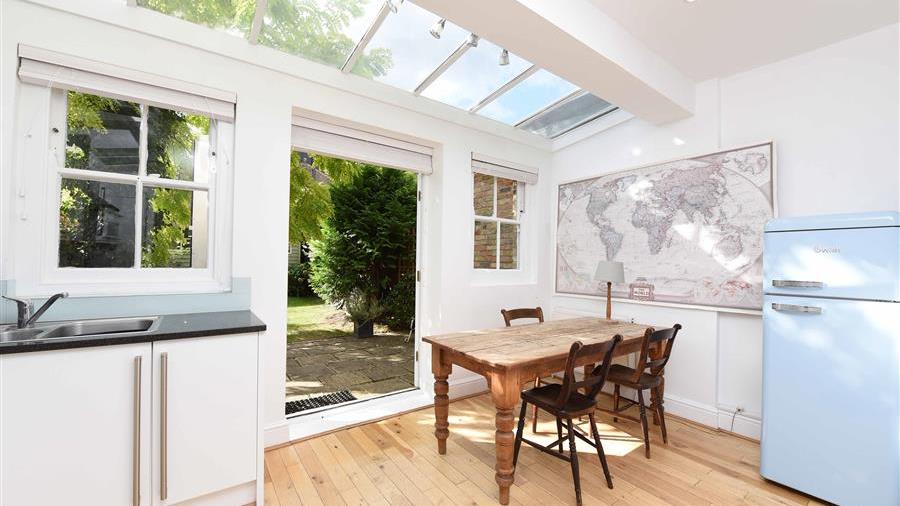 Kitchen/Breakfast Room
