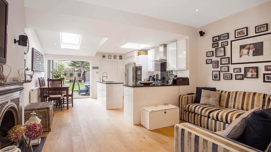Kitchen/Family Room