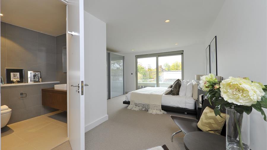 Fifth Bedroom