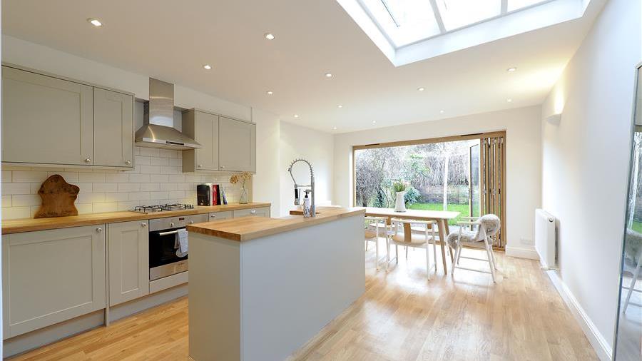 Kitchen/Dining Room