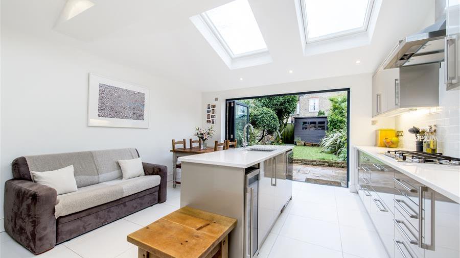 Kitchen/Breakfast Room