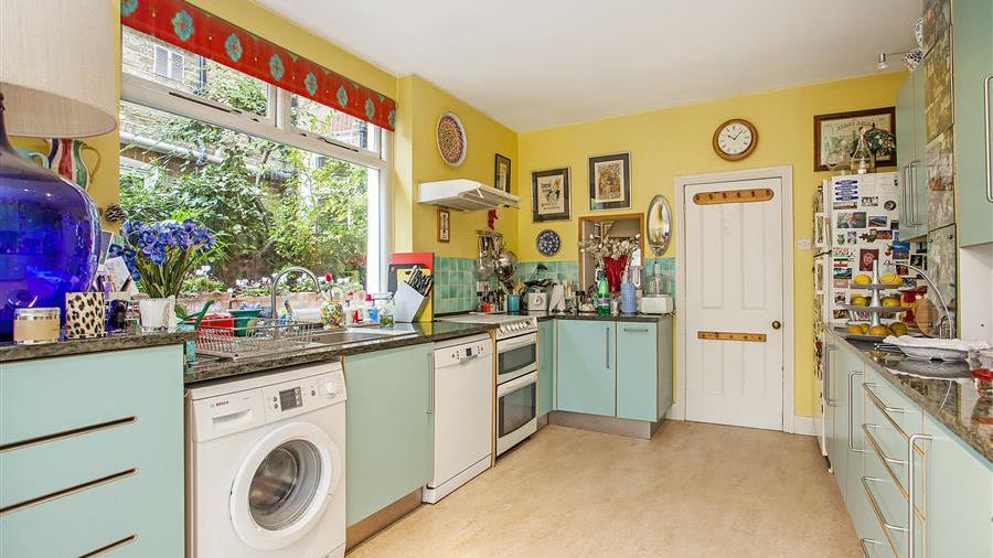Kitchen/Dining Room