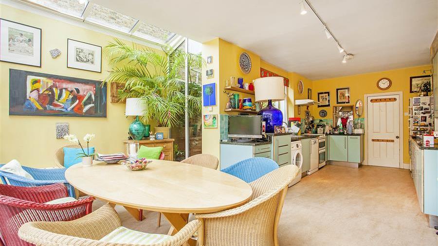 Kitchen/Dining Room