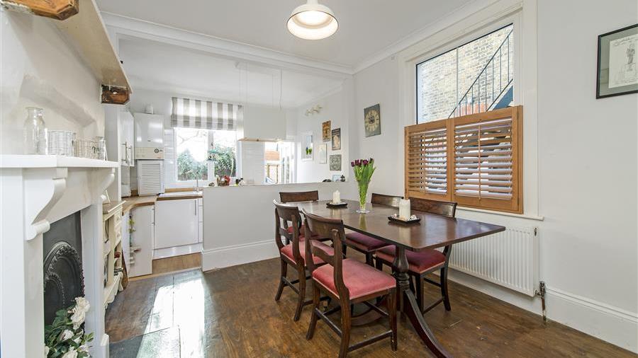 Kitchen/Dining Room