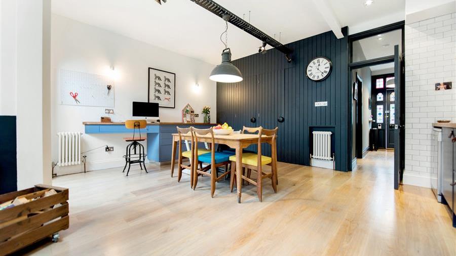 Kitchen/Dining Room