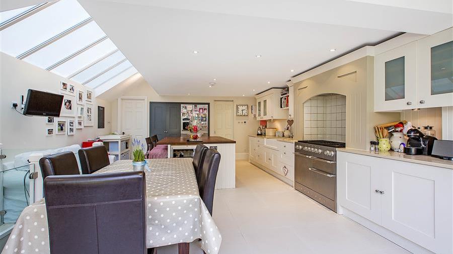 Kitchen/Dining Room
