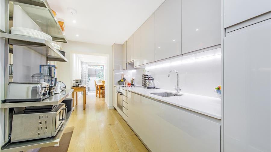 Kitchen/Dining Room