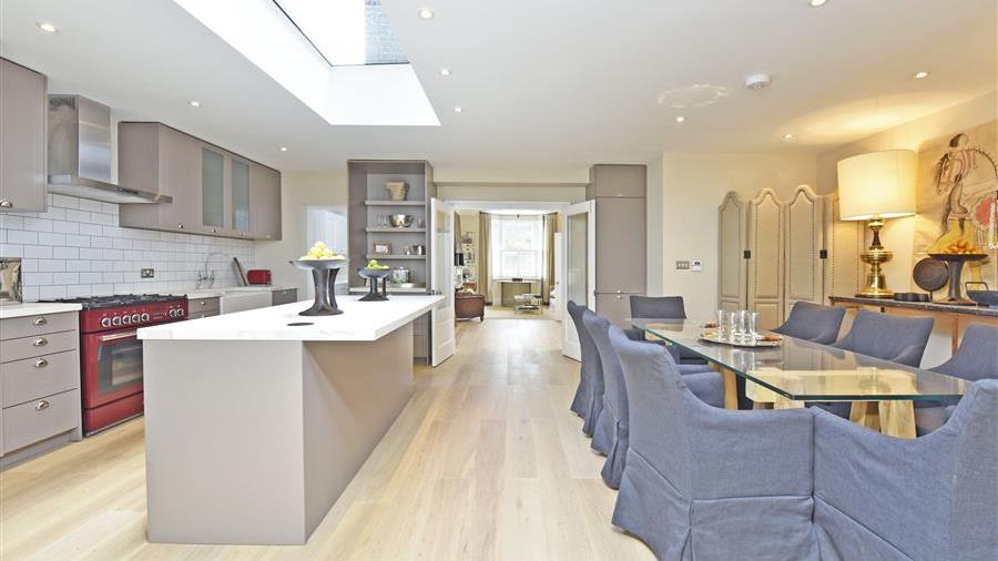 Kitchen/Dining Room