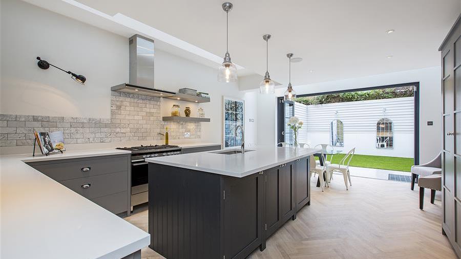 Kitchen/Breakfast Room