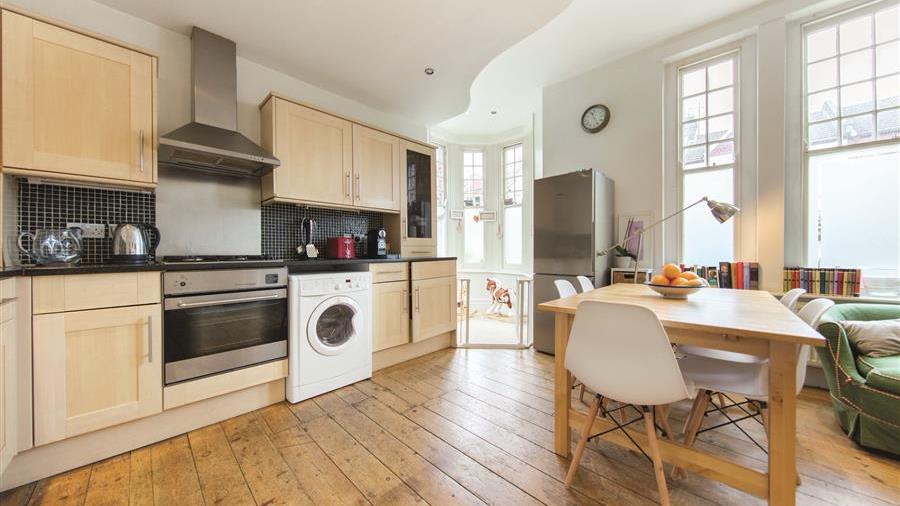 Kitchen/Dining Room