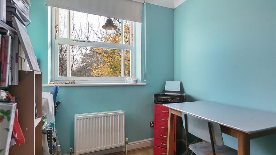 Sixth Bedroom