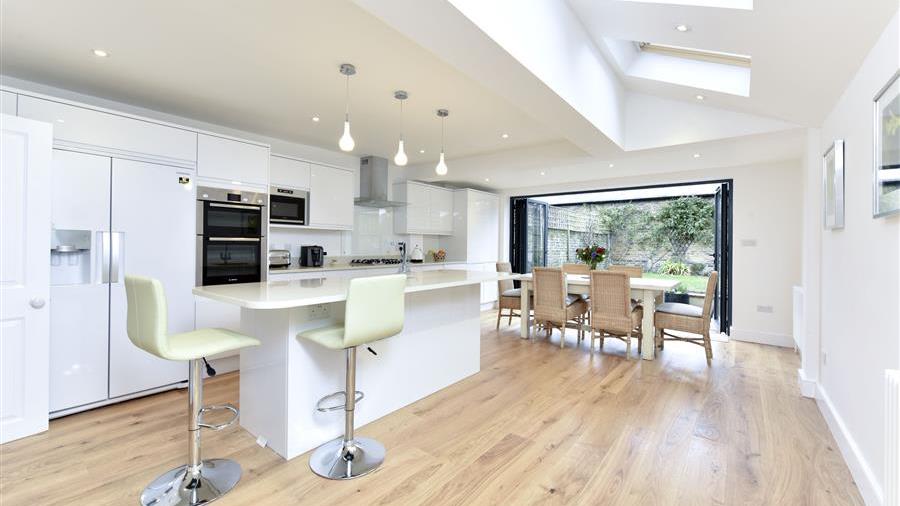 Kitchen/Dining Room