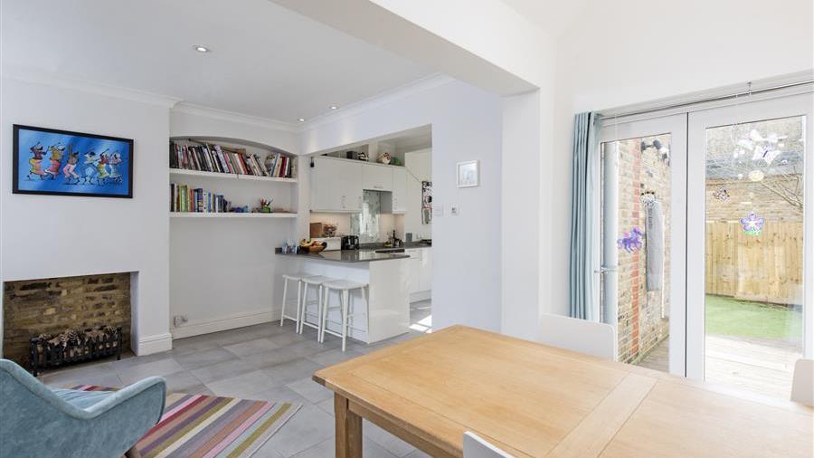 Kitchen/Dining Room