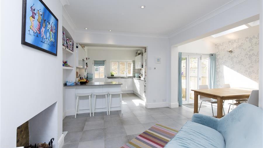 Kitchen/Dining Room