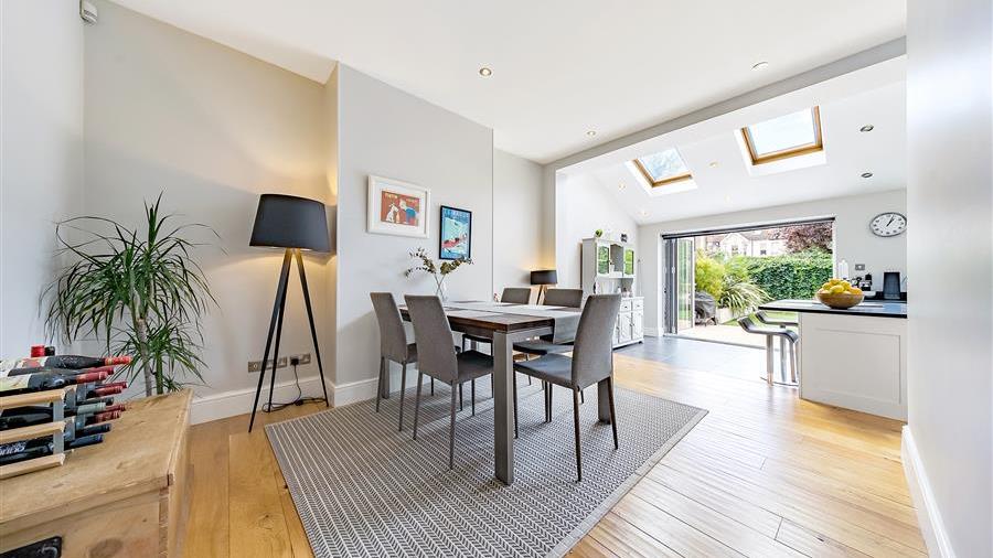 Kitchen/Breakfast Room