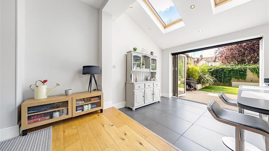 Kitchen/Dining Room