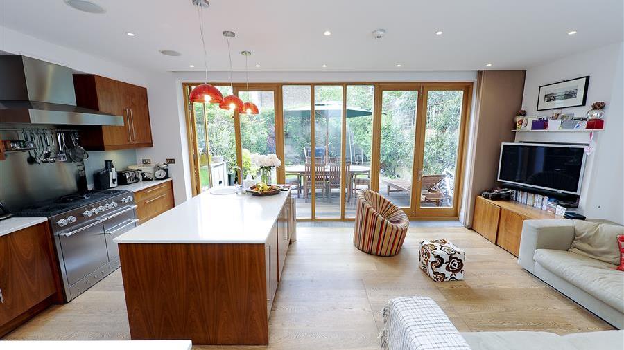 Kitchen/Family Room