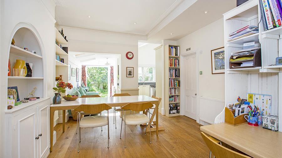 Kitchen/Dining Room