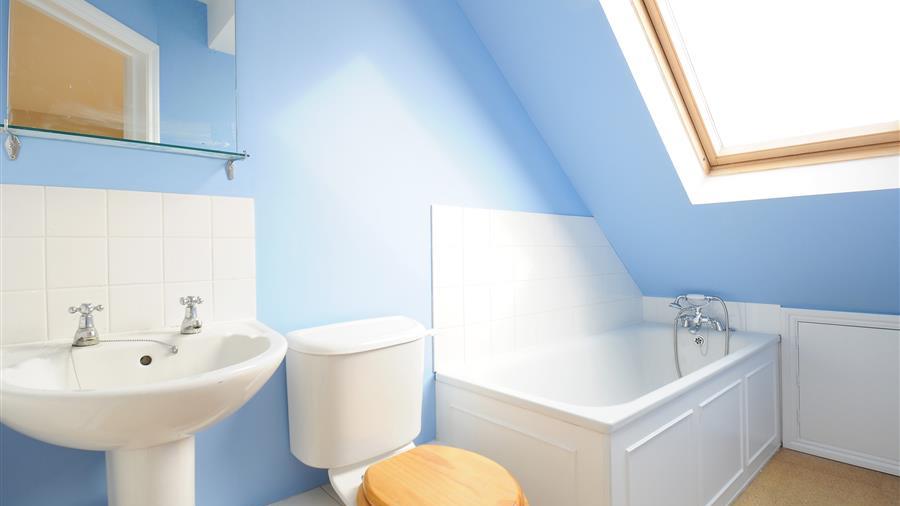 En-Suite Bathroom