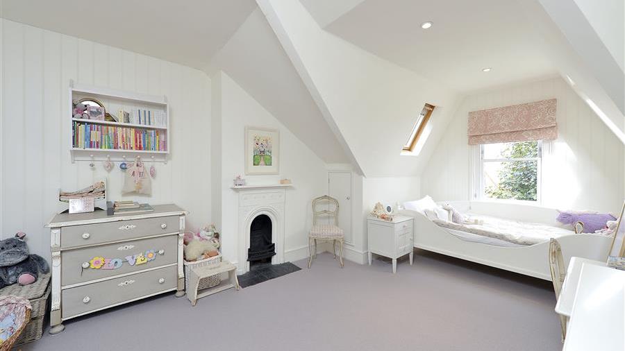 Fifth Bedroom