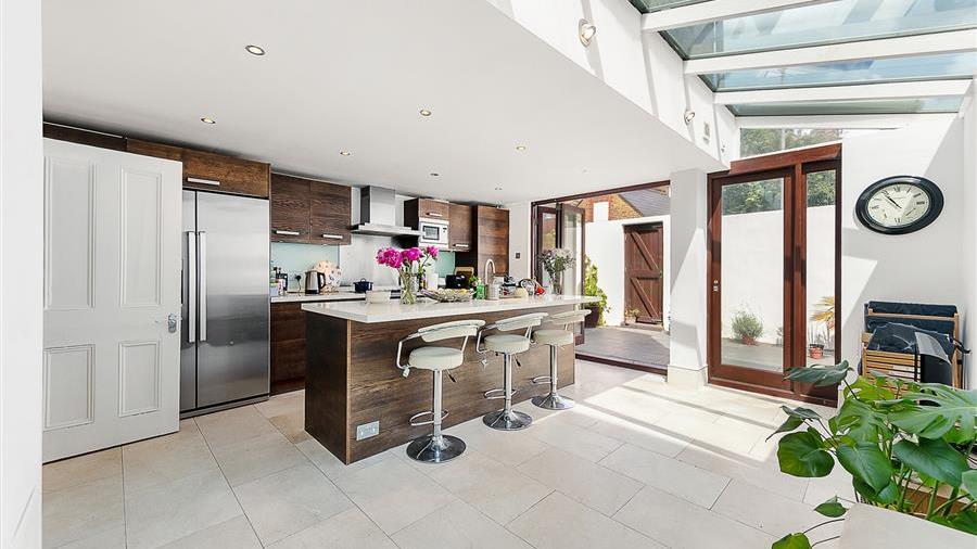 Kitchen/Breakfast Room