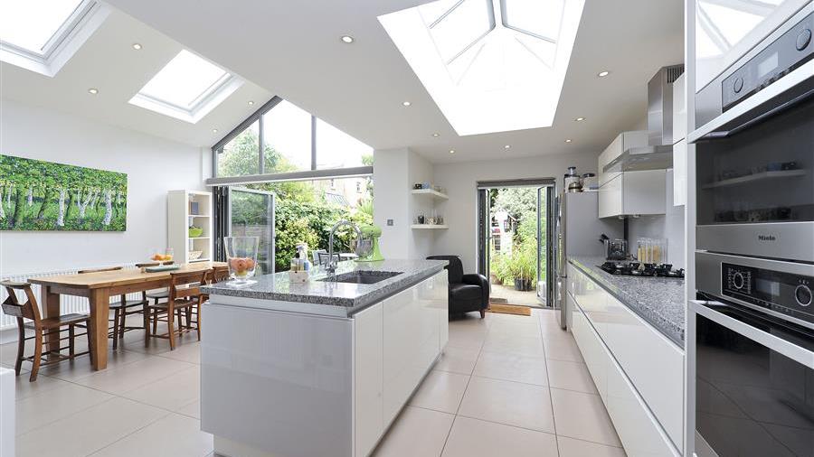 Kitchen/Dining Room