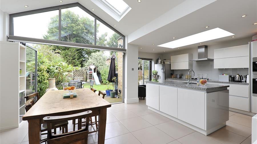 Kitchen/Dining Room