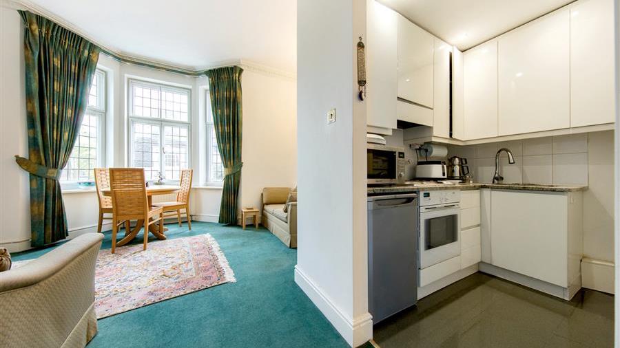Kitchen/Family Room