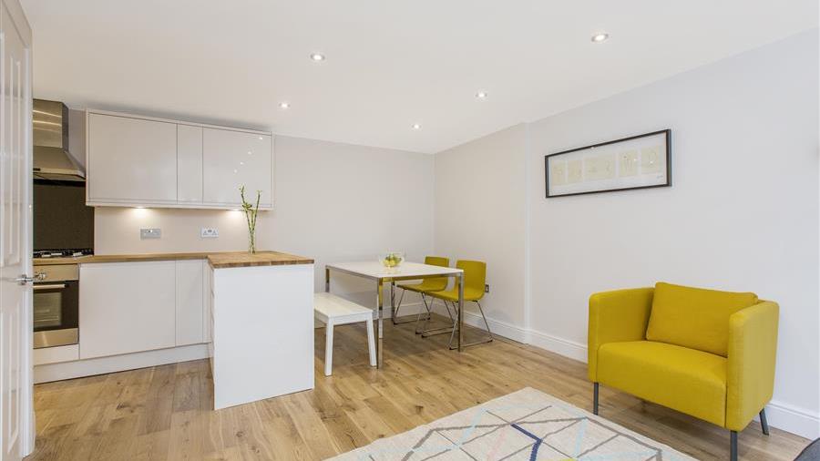 Kitchen/Dining Room