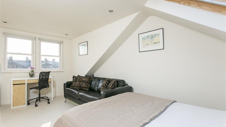 Fifth Bedroom