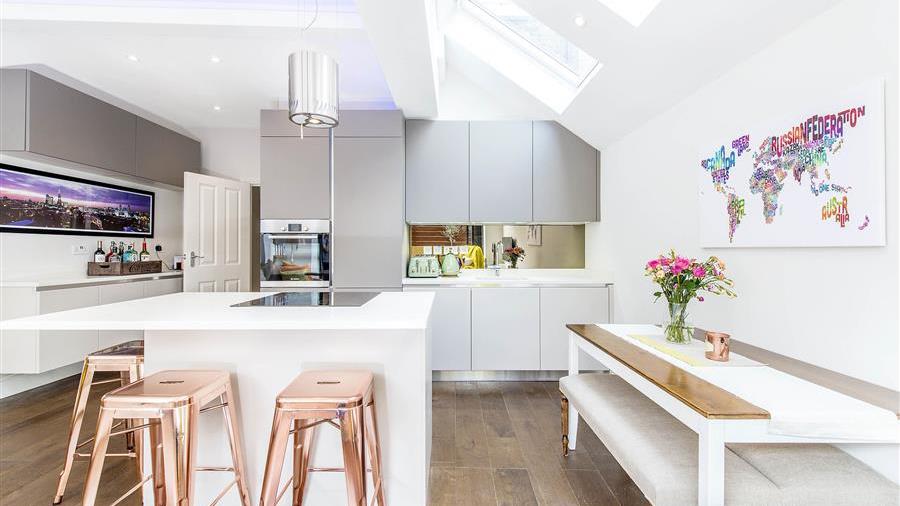 Kitchen/Dining Room