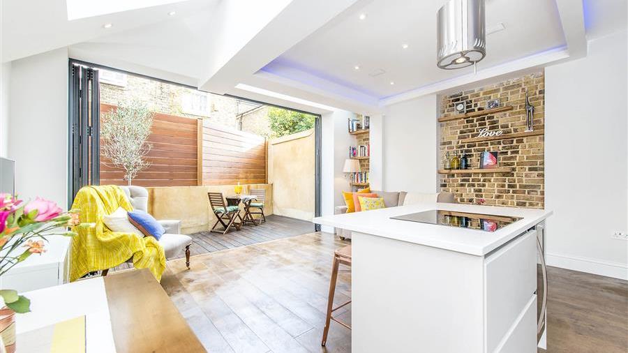 Kitchen/Dining Room