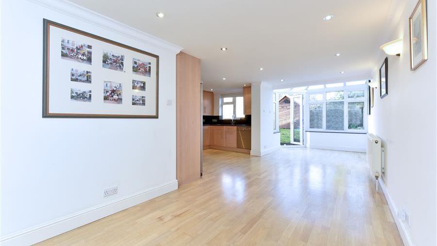 Kitchen/Breakfast Room