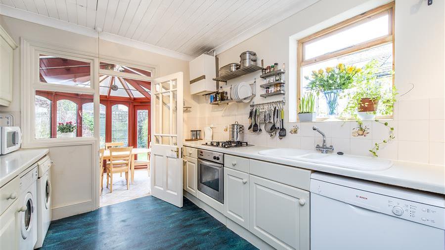 Kitchen/Breakfast Room
