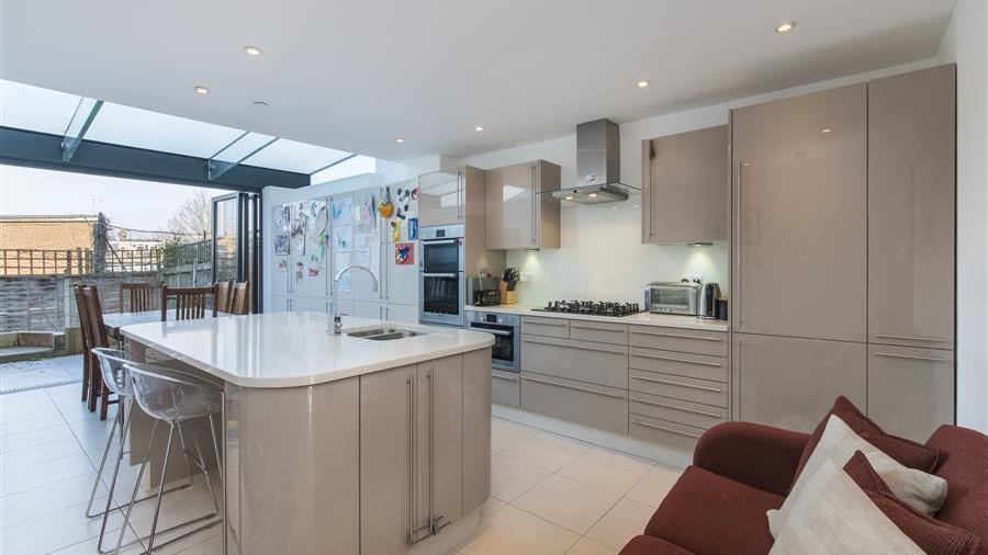 Kitchen/Breakfast Room