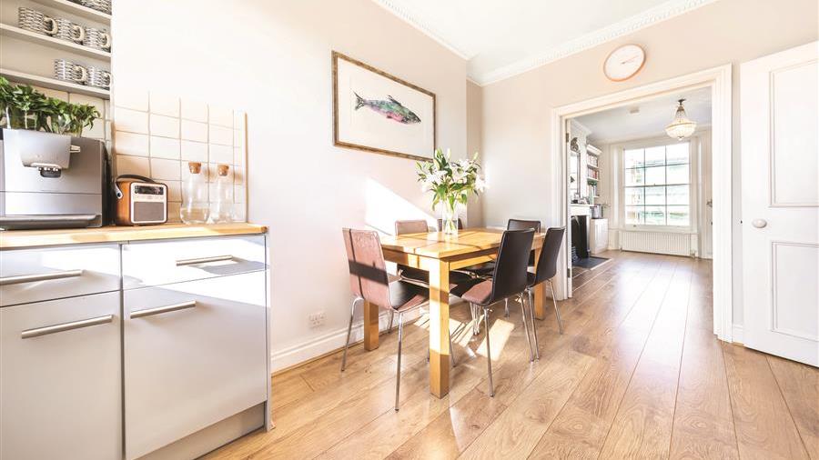 Kitchen/Dining Room