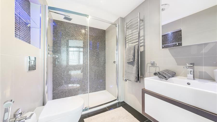 En-Suite Shower Room