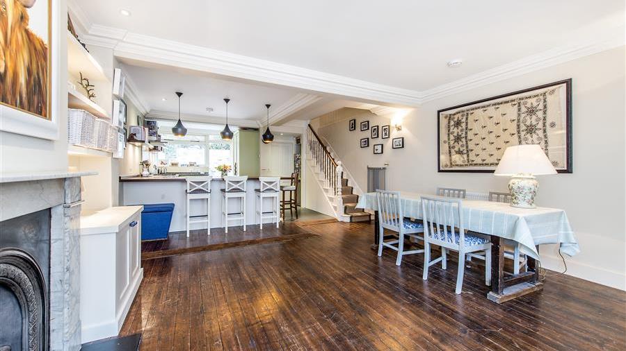Kitchen/Breakfast Room