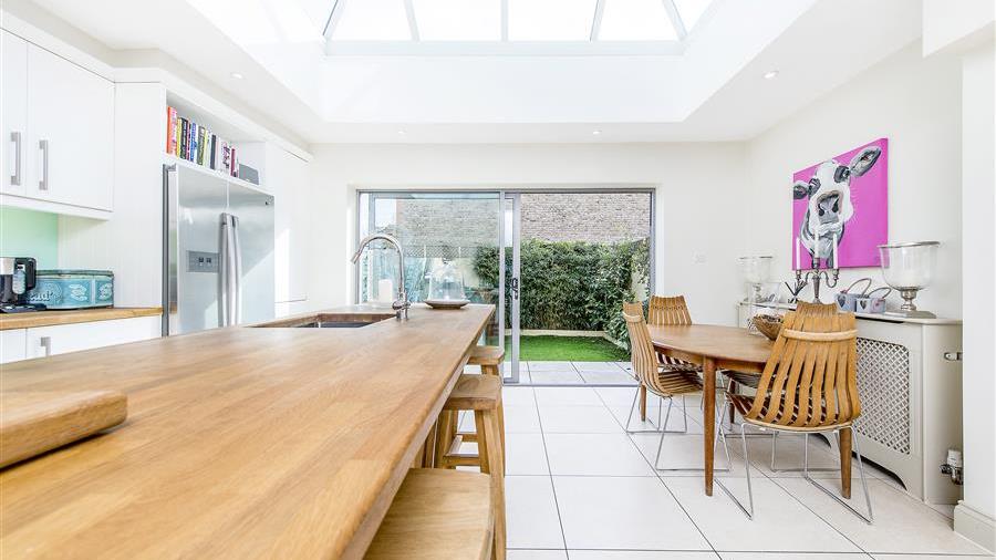 Kitchen/Family Room