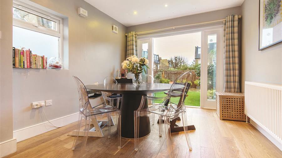 Kitchen/Dining Room