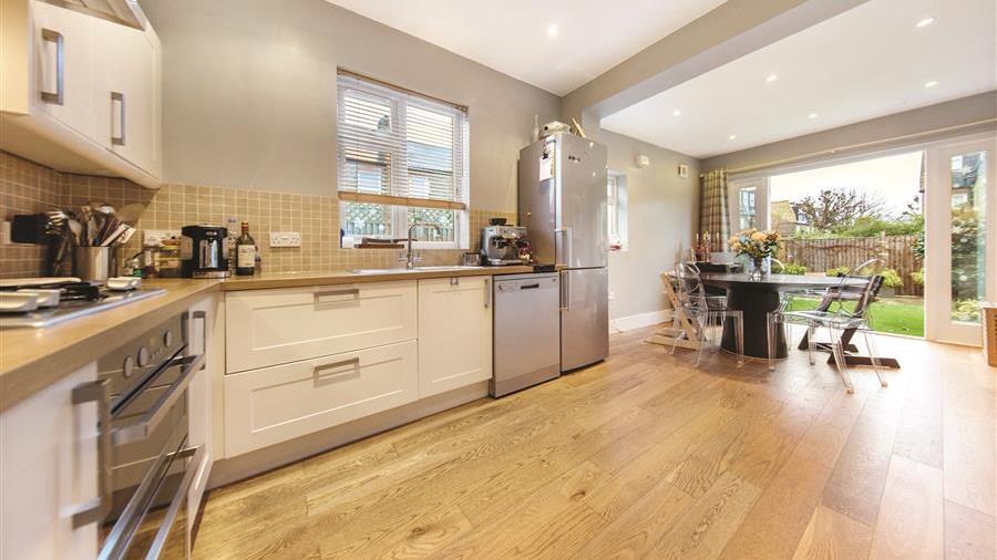 Kitchen/Dining Room