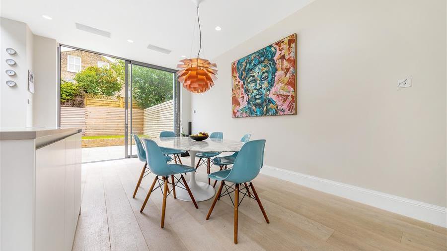 Kitchen/Dining Room