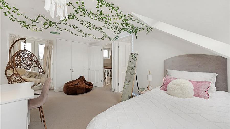 Fourth Bedroom
