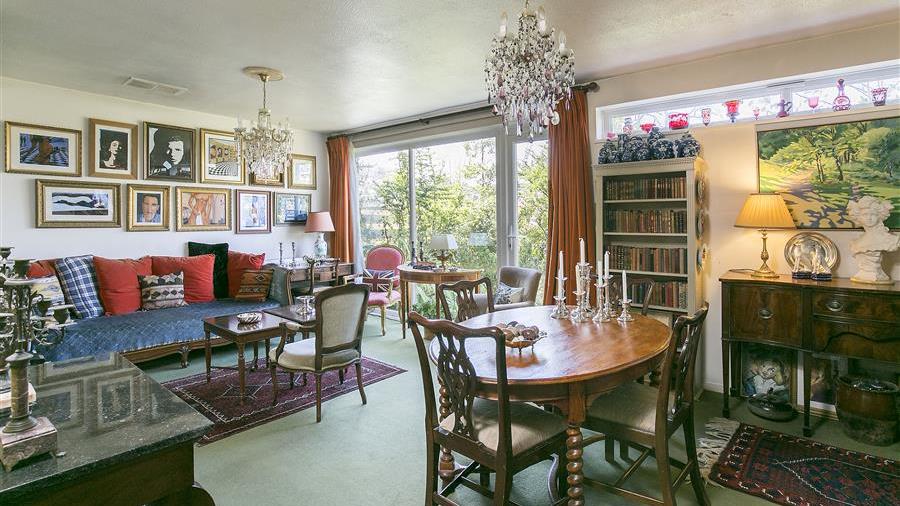 Reception Room