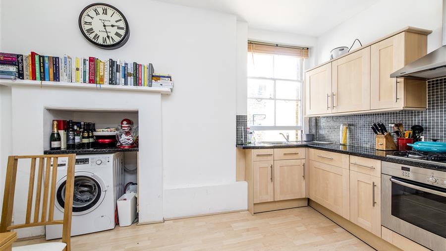 Kitchen/Breakfast Room