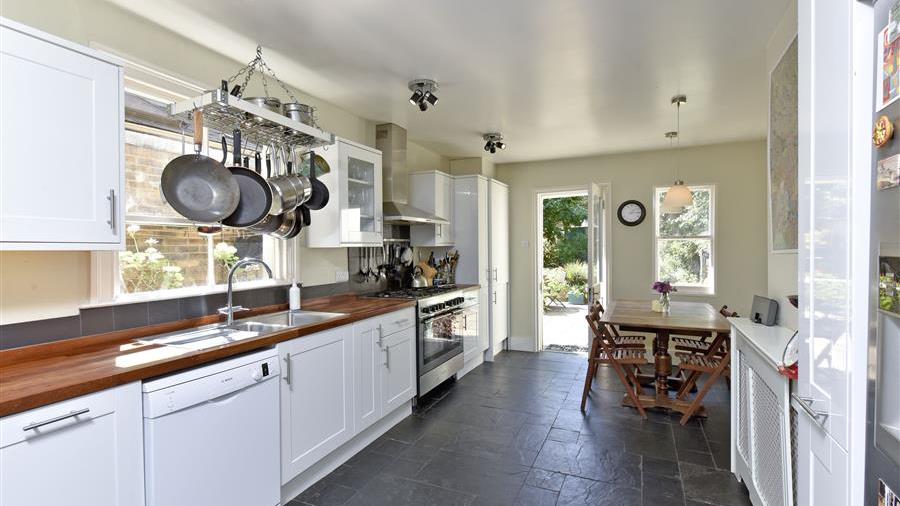 Kitchen/Breakfast Room