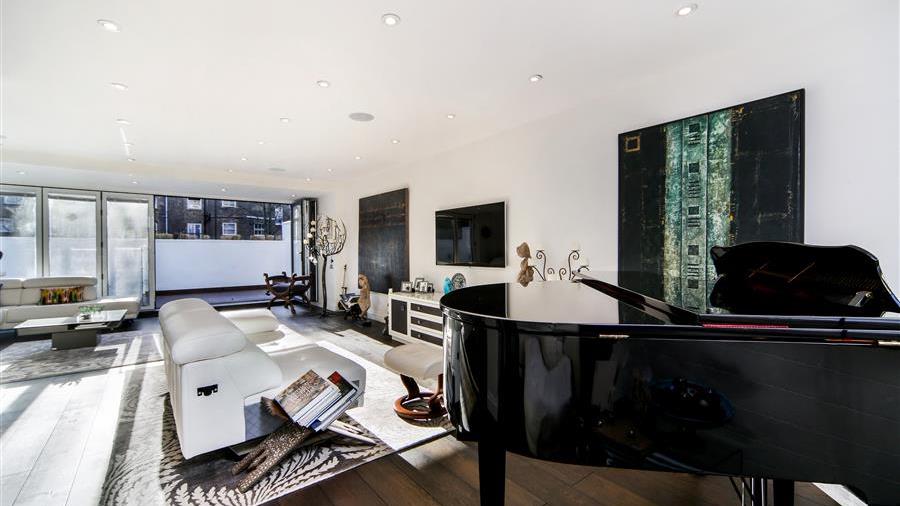 Reception Room