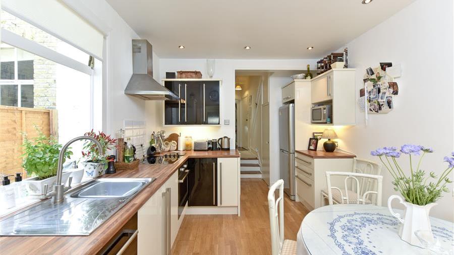Kitchen/Breakfast Room